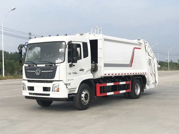 東風(fēng)天錦壓縮式垃圾車(chē)