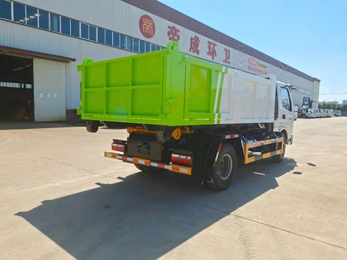 奧馳藍(lán)牌車廂可卸式垃圾車