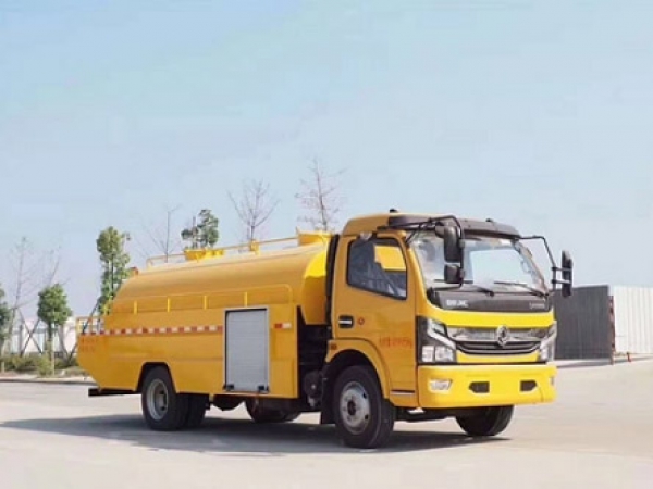 東風大多利卡高壓清洗車