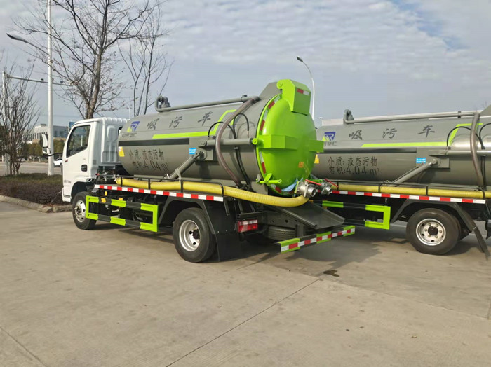 東風(fēng)多利卡吸污車