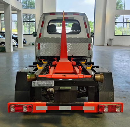 長(zhǎng)安純電動(dòng)車廂可卸式垃圾車