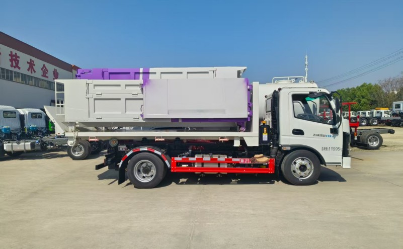 奧馳小黃牌插電式混合動(dòng)力車廂可卸式垃圾車